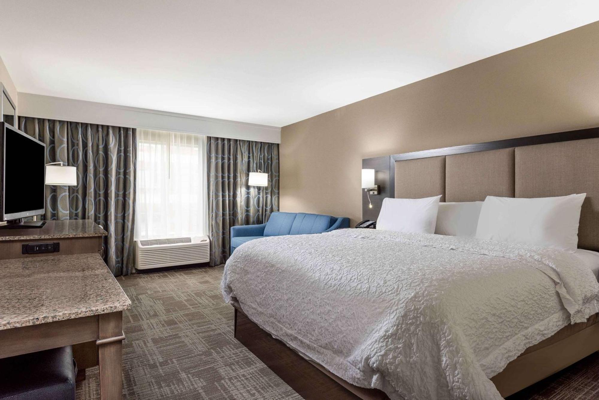 Hampton Inn & Suites Chapel Hill/Durham Экстерьер фото
